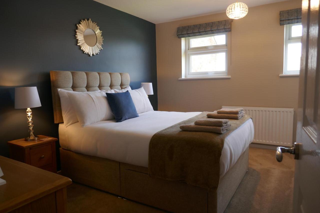 2 Bedroom House Walking Distance To City Centre With Free Parking ยอร์ค ภายนอก รูปภาพ